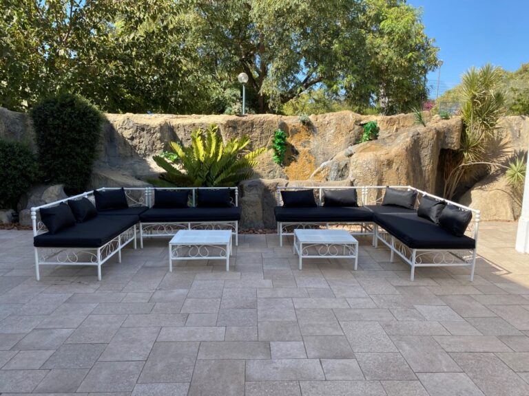 איך הכי נכון להושיב את האורחים באירוע חוץ